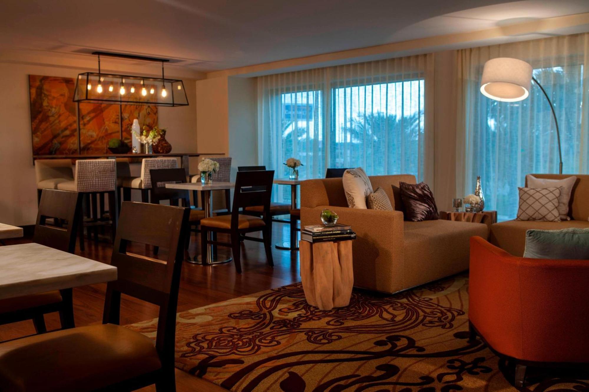 Renaissance Baton Rouge Hotel Ngoại thất bức ảnh