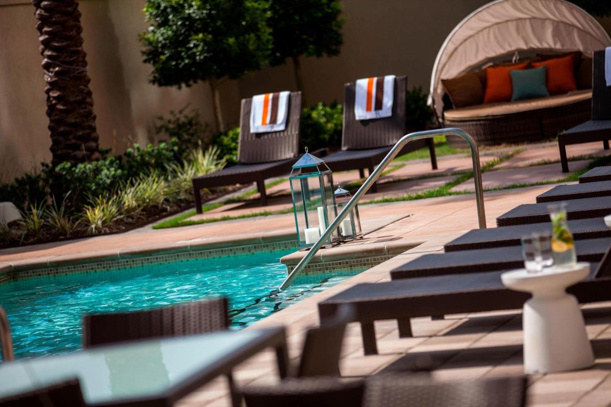 Renaissance Baton Rouge Hotel Ngoại thất bức ảnh
