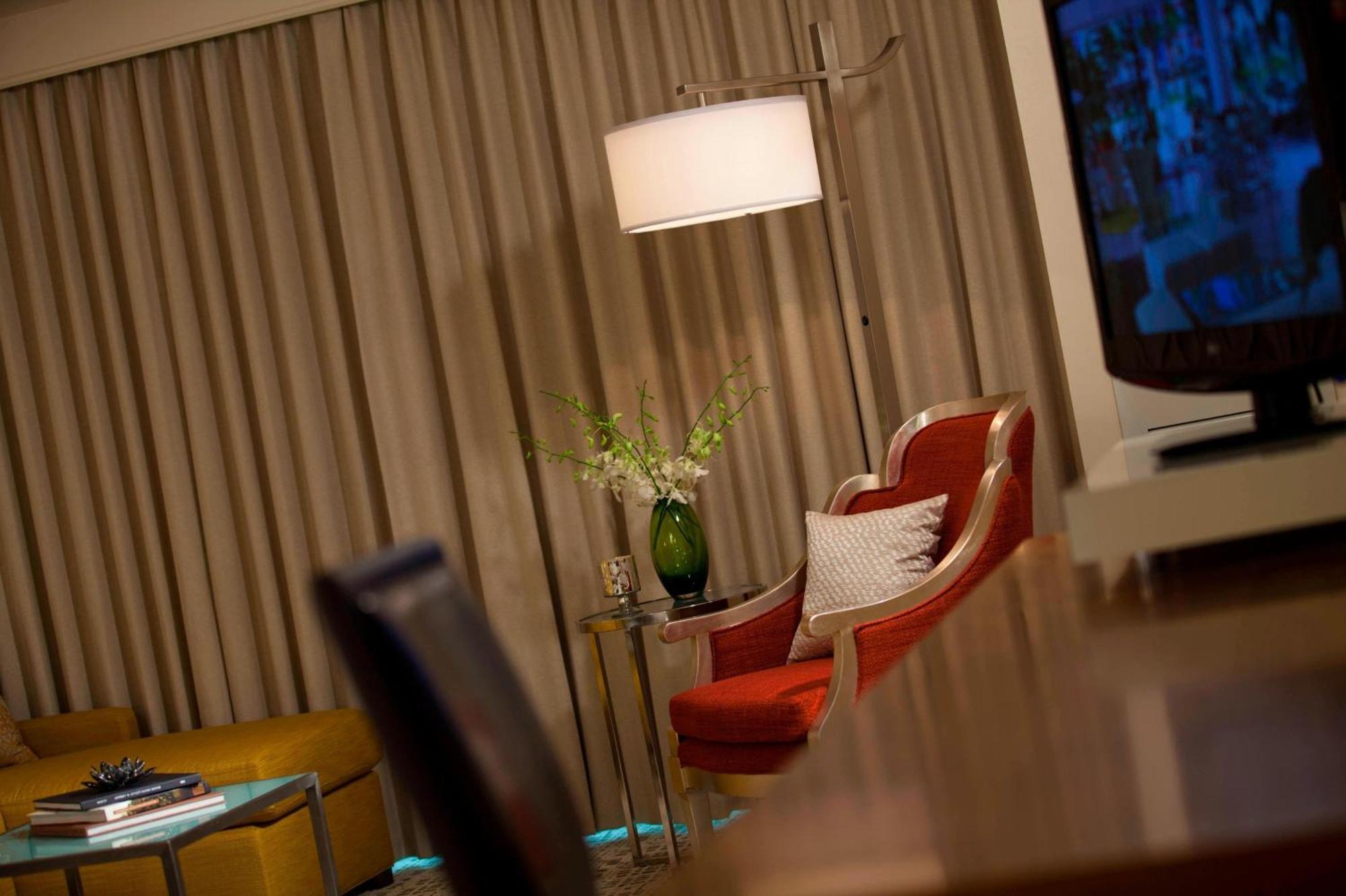 Renaissance Baton Rouge Hotel Ngoại thất bức ảnh