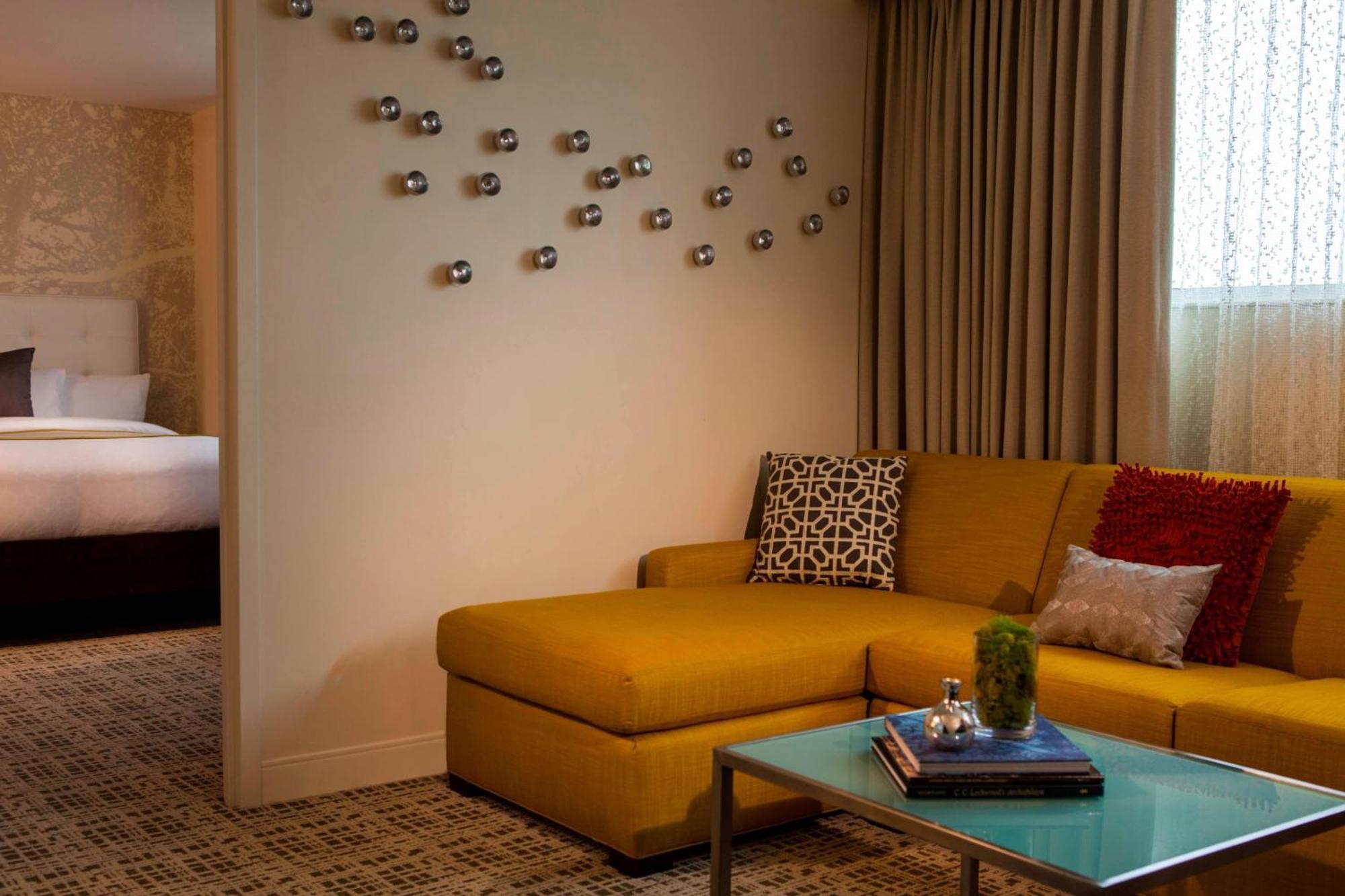 Renaissance Baton Rouge Hotel Ngoại thất bức ảnh